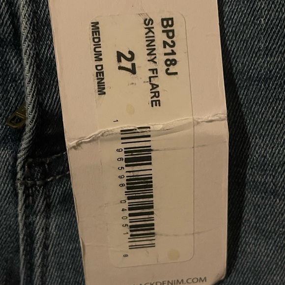 Just Black Women's Skinny Flare Leg Jeans in Medium Denim Blue - Picture 5 of 8